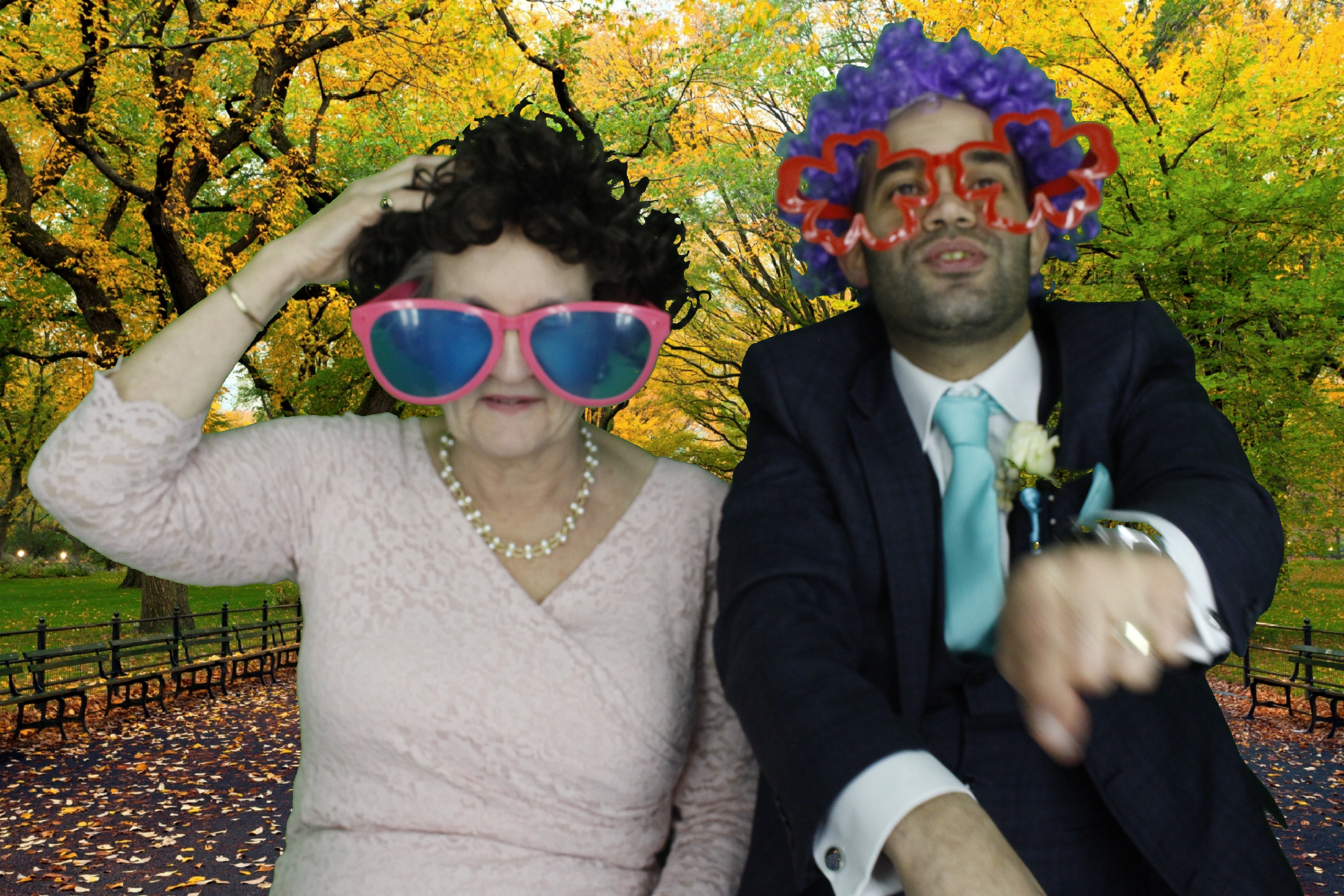 Mr & Mrs Mills | View more photos from the event at gallery.myphotoboothexperience.co.uk/u/MyPhotoBoothExperienceLtd/Mr-Mrs-Mills
